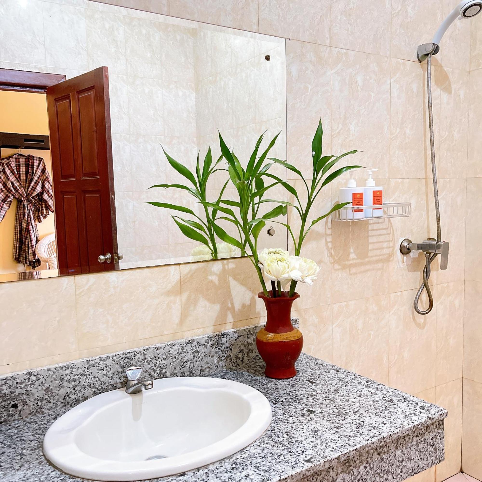 Central Privilege Hotel Siem Reap Esterno foto