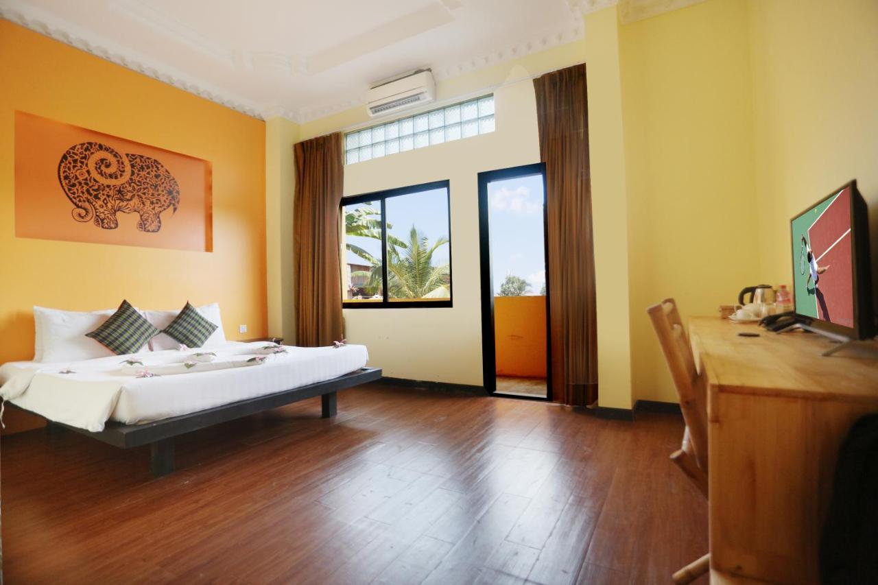 Central Privilege Hotel Siem Reap Esterno foto